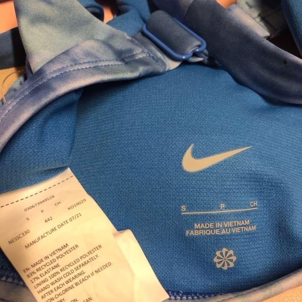 NIKE‎ Tie Dye Scoop Neck Bikini Top size S - Picture 7 of 7